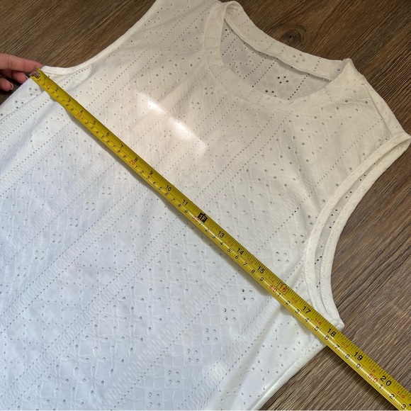 Cupshe White Eyelet Muscle Tee - Picture 6 of 10